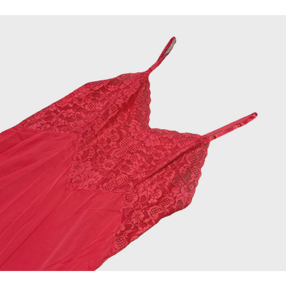 Vintage Vanity Fair Red Lace Night Gown Size 40 Mid Length Lingerie Slip Dress - Picture 4 of 7